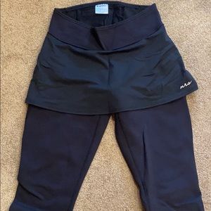NRS Hydroskin Capri Skort L